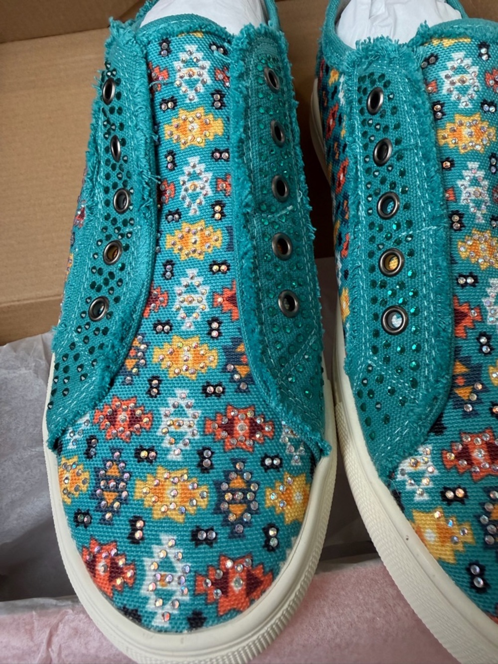 Montana West Teal Aztec Design with Rhinestones  Slip-On Sneakers NIB - Picture 2 of 10